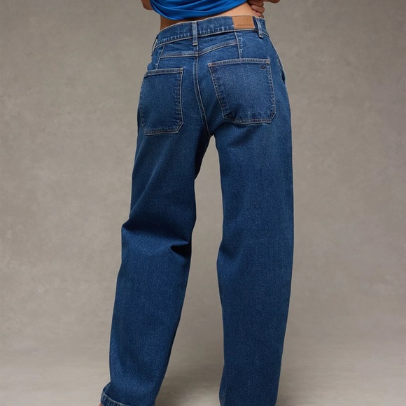 American Eagle AE Strigid Low-Rise Baggy Barrel Jean in Dark Shadow, Women’s - Picture 2 of 16